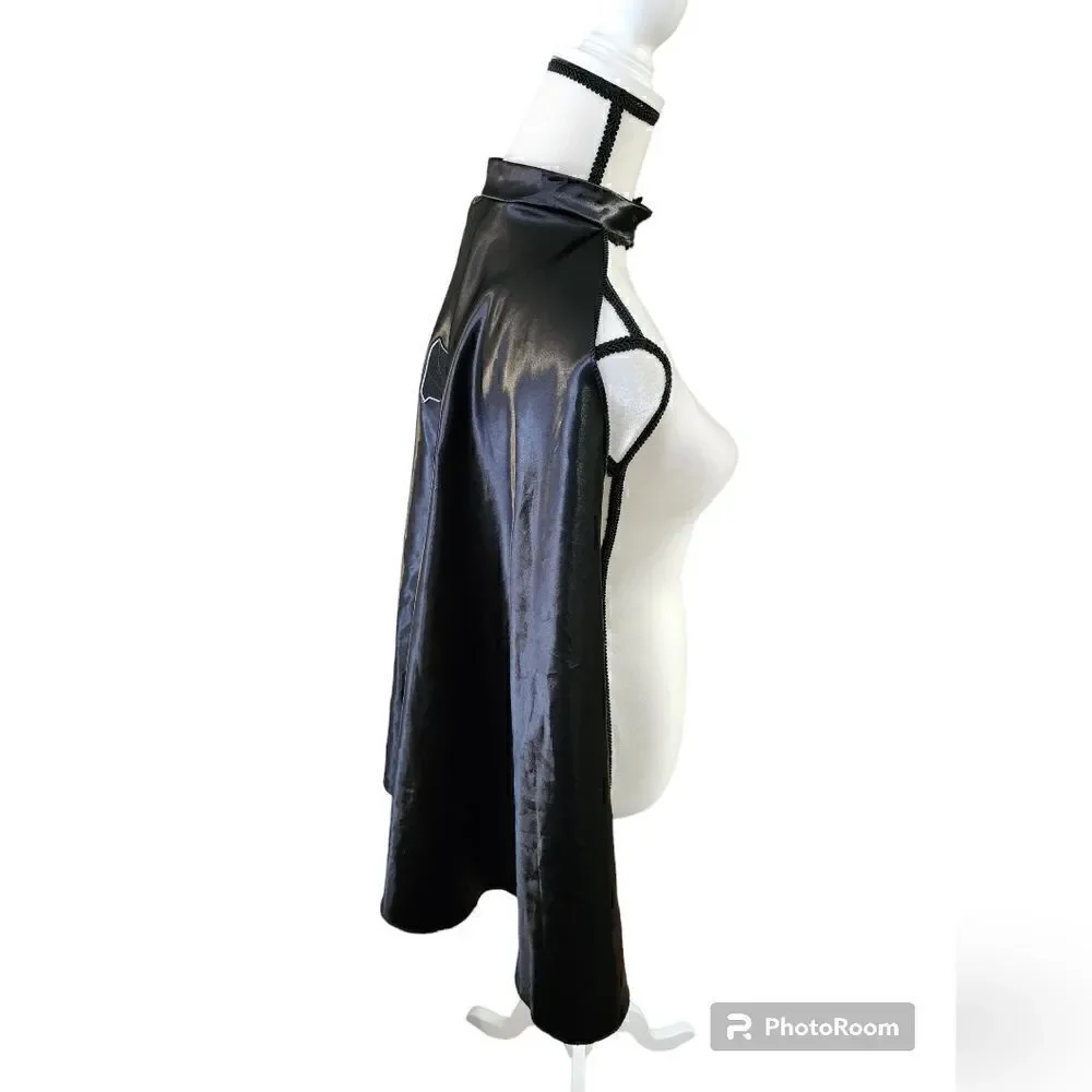 5/$20 Kids Batman Halloween costume cape